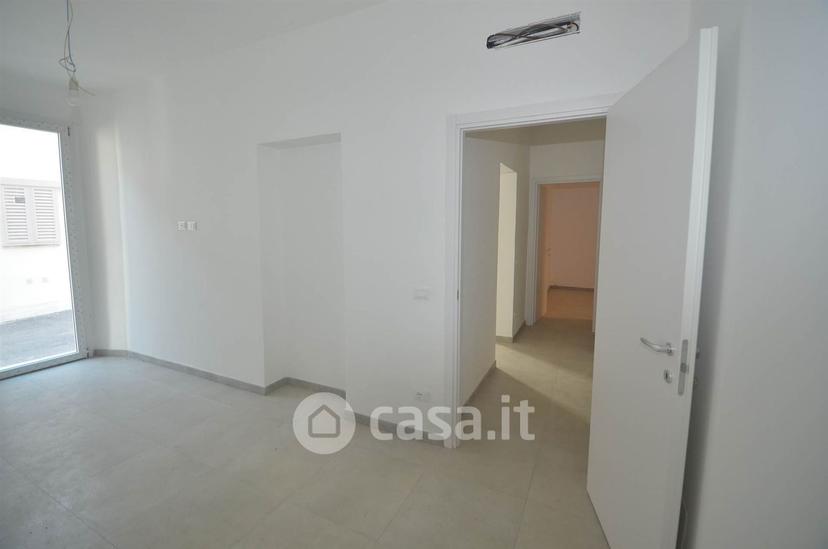 Trilocale in Via A. Gramsci 541 — foto 35 di 46