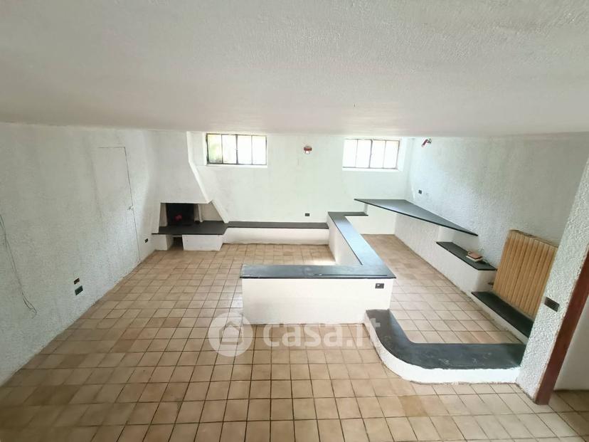 Quadrilocale in Via Cesare Battisti 18 — foto 33 di 37