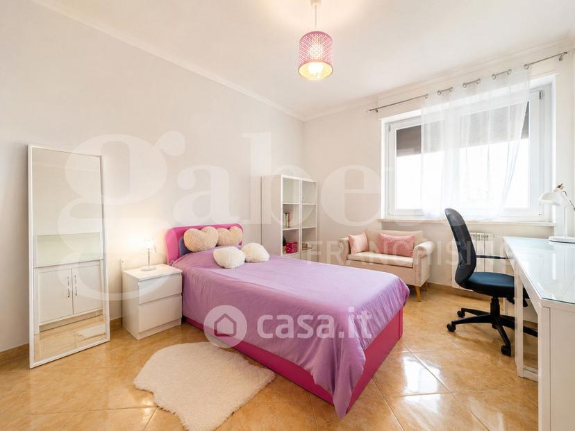 Trilocale in Viale Monte Penice 10 — foto 12 di 26