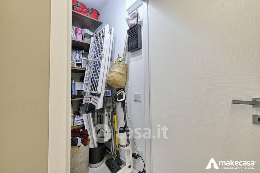 Quadrilocale in Via delle Rose 5 — foto 8 di 31