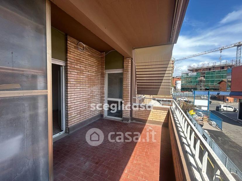 Quadrilocale in Via della Casetta Mattei 167 — foto 7 di 37