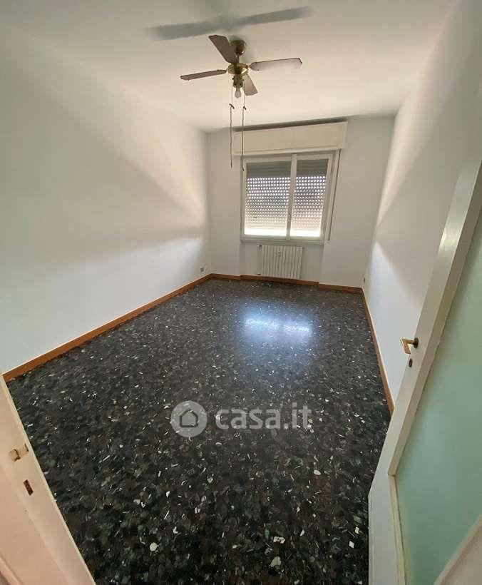 Trilocale in Via Privata Trasimeno 22 /1 — foto 9 di 21
