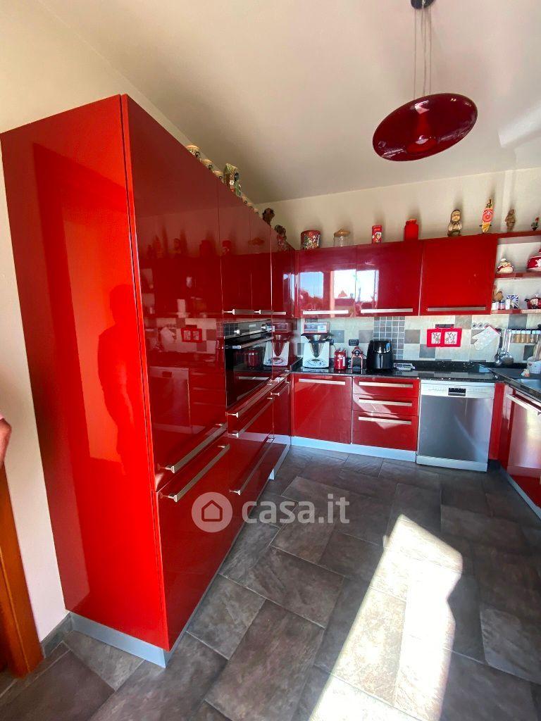 Villa in Piazza Libertà 5 — foto 22 di 34
