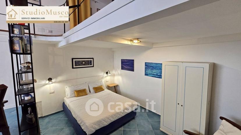 Loft in Via Marina Grande — foto 18 di 21
