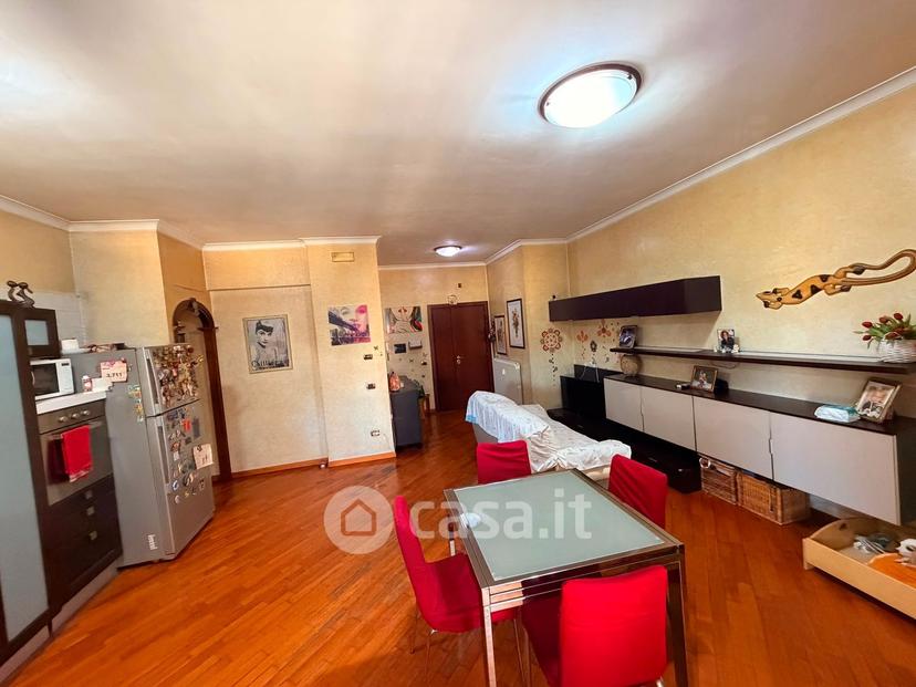 Trilocale in Via dei Salici 37 — foto 4 di 12