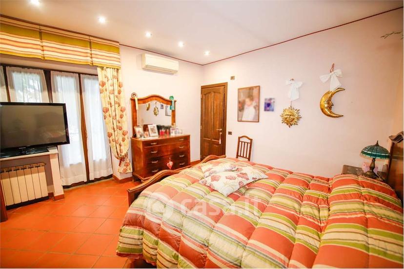 Villa in Via Emanuele Filiberto 14 — foto 17 di 53