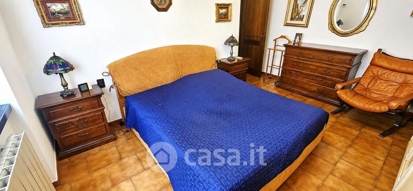 Trilocale in Via Cafiero — foto 10 di 29