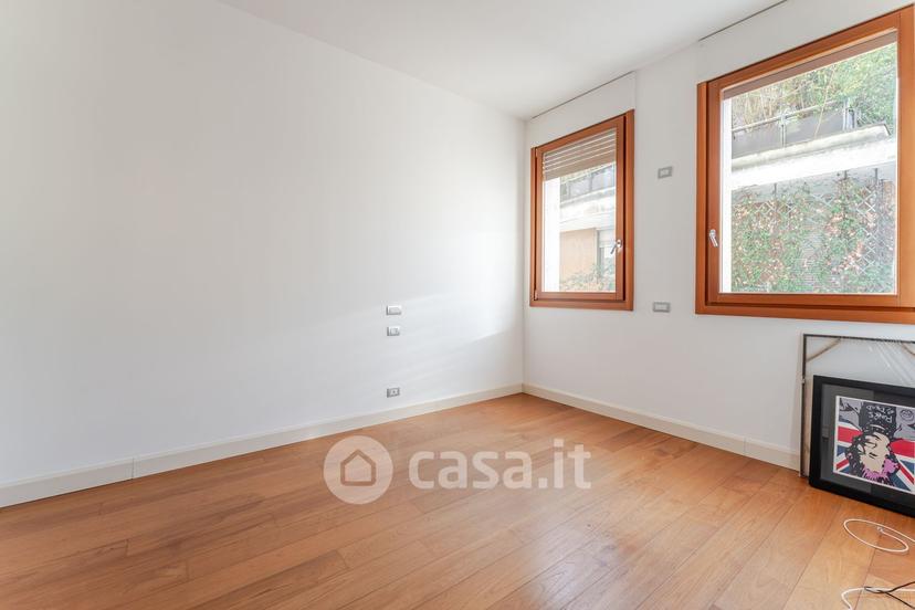 Quadrilocale in Viale Premuda 27 — foto 43 di 43