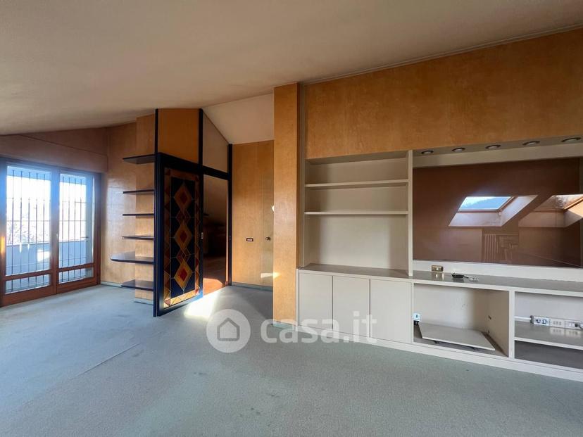 Appartamento in Strada dei Tadini 71 — foto 50 di 75