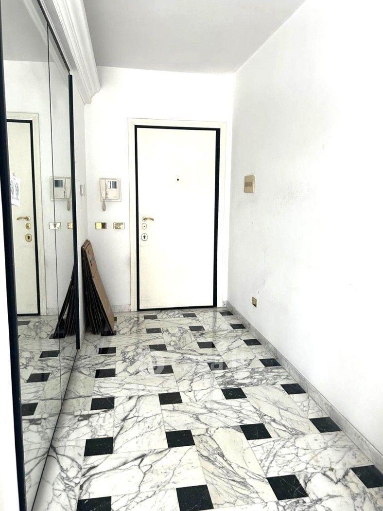 Quadrilocale in Via Benedetto Croce — foto 25 di 33