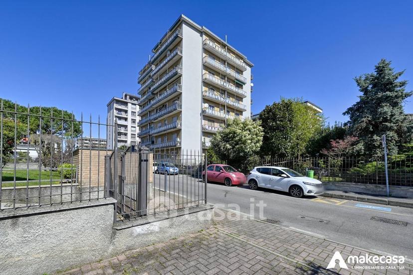 Trilocale in Via dei Platani 25 — foto 18 di 21