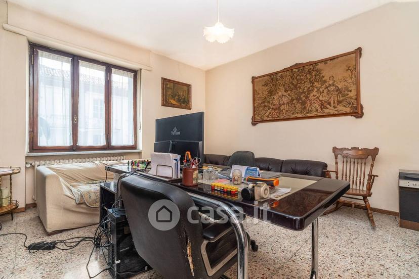 Quadrilocale in Via Stupinigi 4 — foto 31 di 44