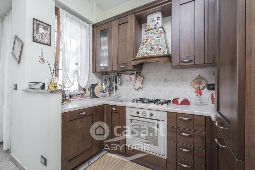 Trilocale in Via Pasubio 5 — foto 22 di 41