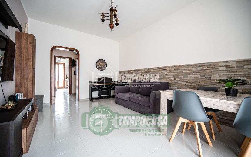 Trilocale in Via Ottaviano C. Augusto 7 — foto 21 di 25