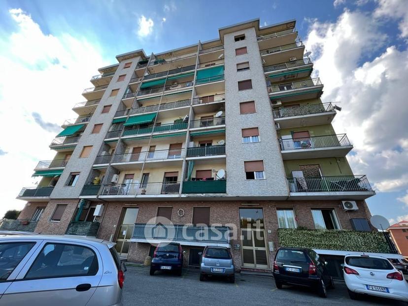 Trilocale in Via Martiri di Marzabotto 81 — foto 7 di 28