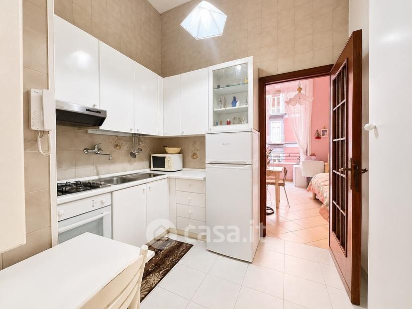 Quadrilocale in Via Santa Maria di Costantinopoli 130 — foto 7 di 27