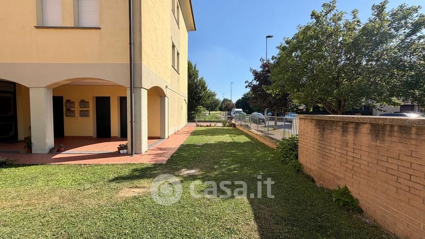 Bilocale in Via Costruttori di Pace 3 — foto 18 di 46