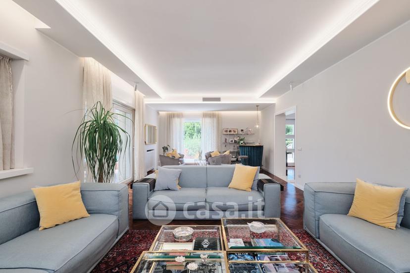 Villa in Via Pittaco — foto 35 di 84