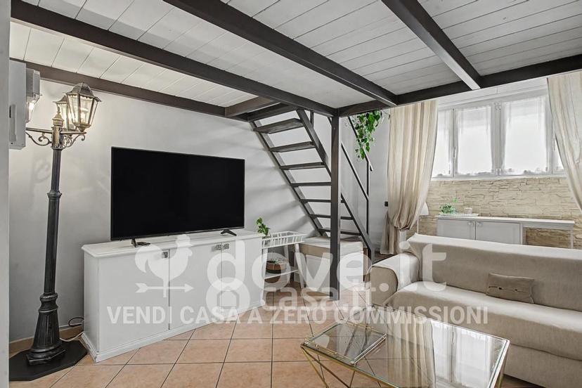 Bilocale in Via Luigi Pasteur 2 — foto 23 di 46