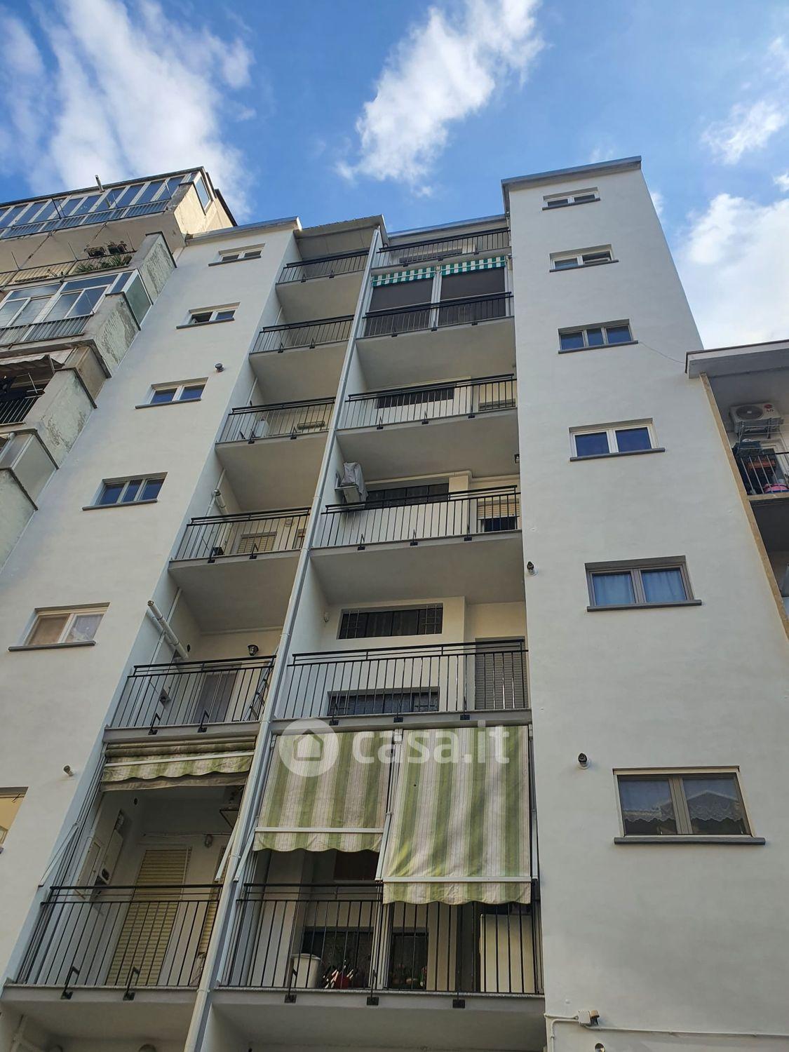 Trilocale in Via Barletta 98