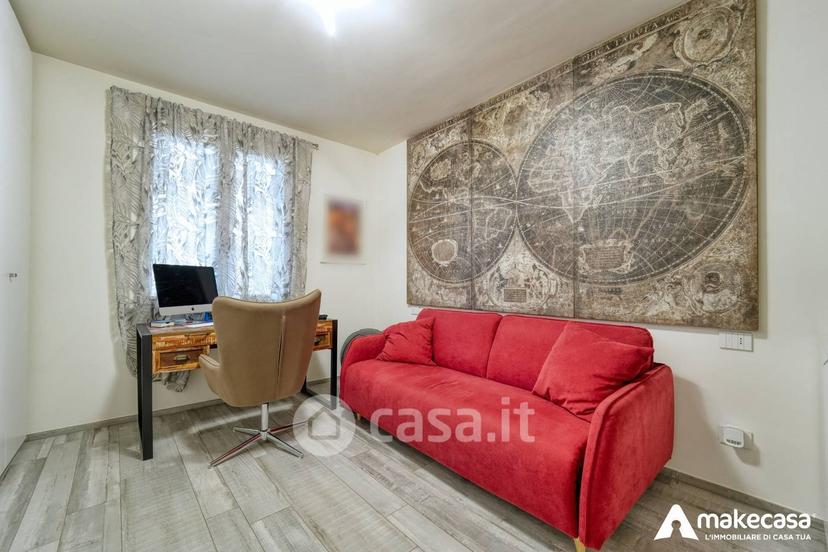 Villa in Via Giuseppina Biggiogero 1 — foto 9 di 33
