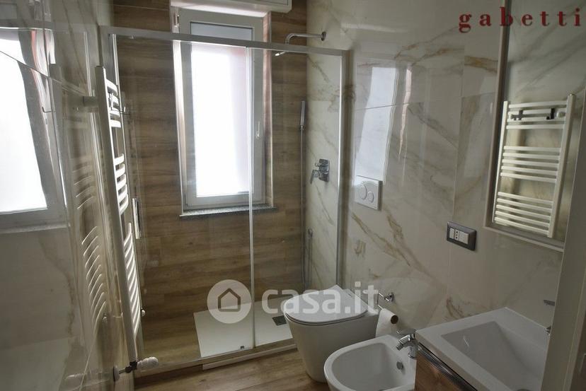 Villa in Via Gorizia 5 — foto 7 di 28