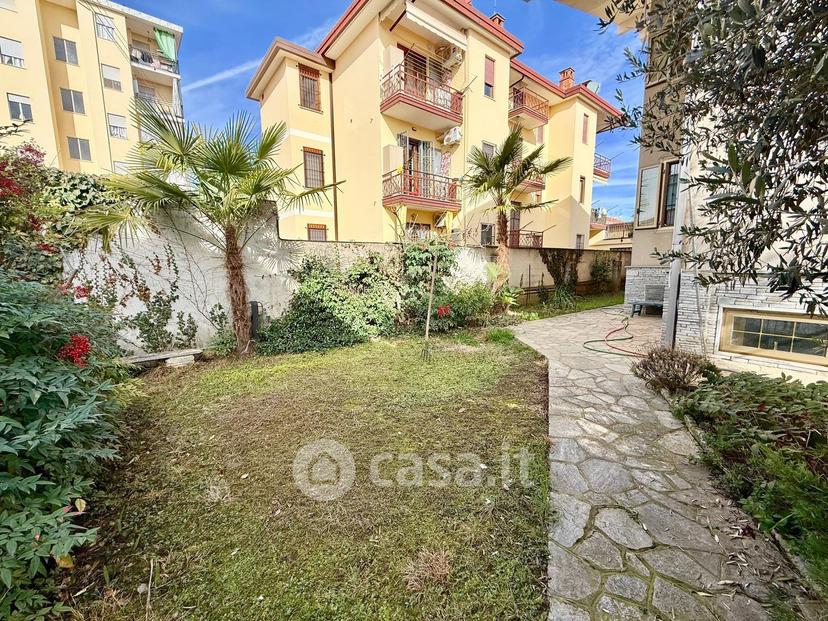 Villa in Via Giuseppe Parini 5 — foto 66 di 86