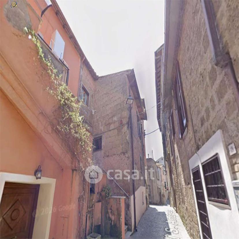 Trilocale in Via Sant'Andrea 26 — foto 8 di 47