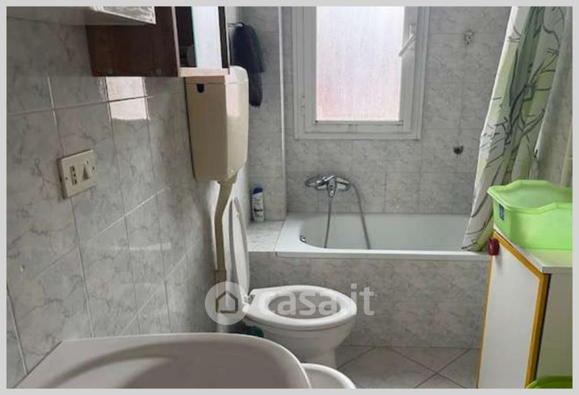 Trilocale in Via Dionisio Calvart — foto 32 di 33