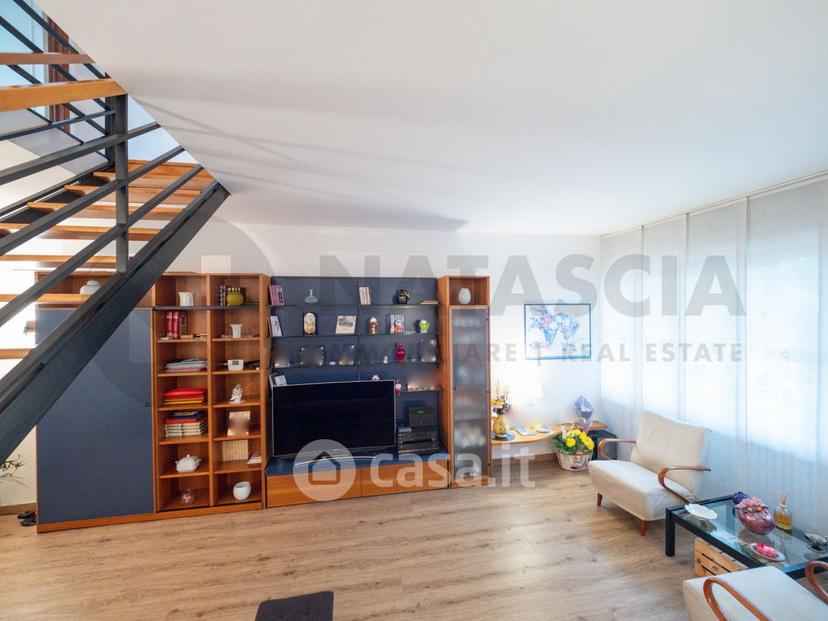 Appartamento in Viale delle Arti — foto 11 di 28