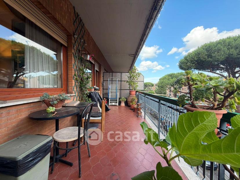 Quadrilocale in Via Ugo Ojetti — foto 27 di 37