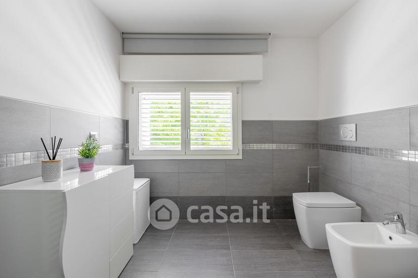 Villa in Via Benedetto Zallone 24 — foto 13 di 41