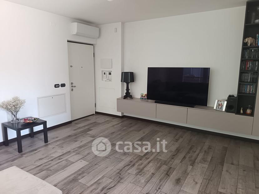 Quadrilocale in Via Cesare Battisti — foto 16 di 35