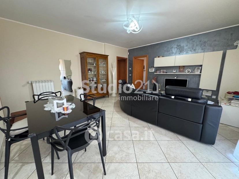 Appartamento in Via Giovanni Amendola — foto 32 di 32