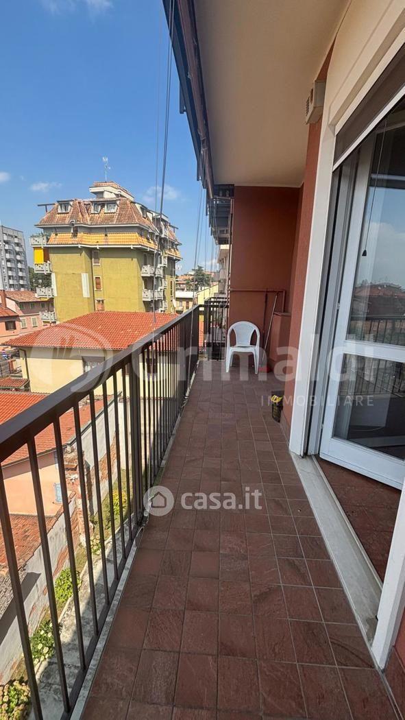 Quadrilocale in Via Cassolnovo 7 — foto 21 di 35