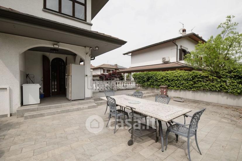 Villa in Via Ruggero Leoncavallo 13 — foto 16 di 43