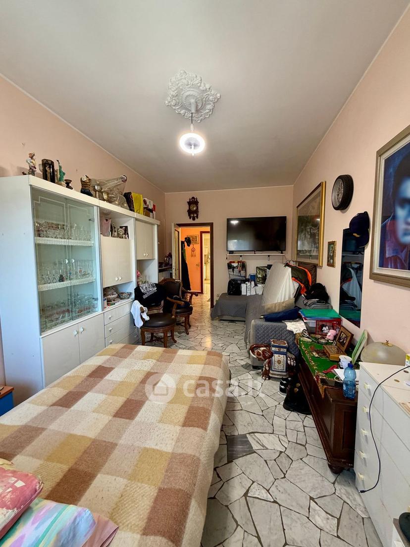 Trilocale in Viale Bolivia 8 — foto 16 di 43