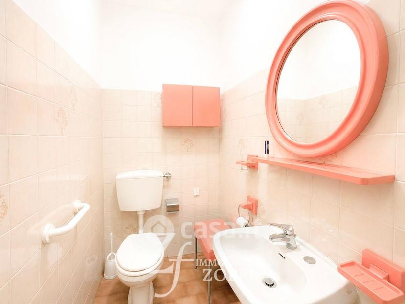 Appartamento in Viale L.ariosto — foto 8 di 21