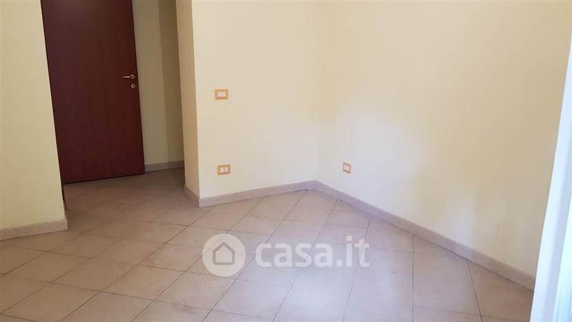 Trilocale in Via Cossignano — foto 3 di 15