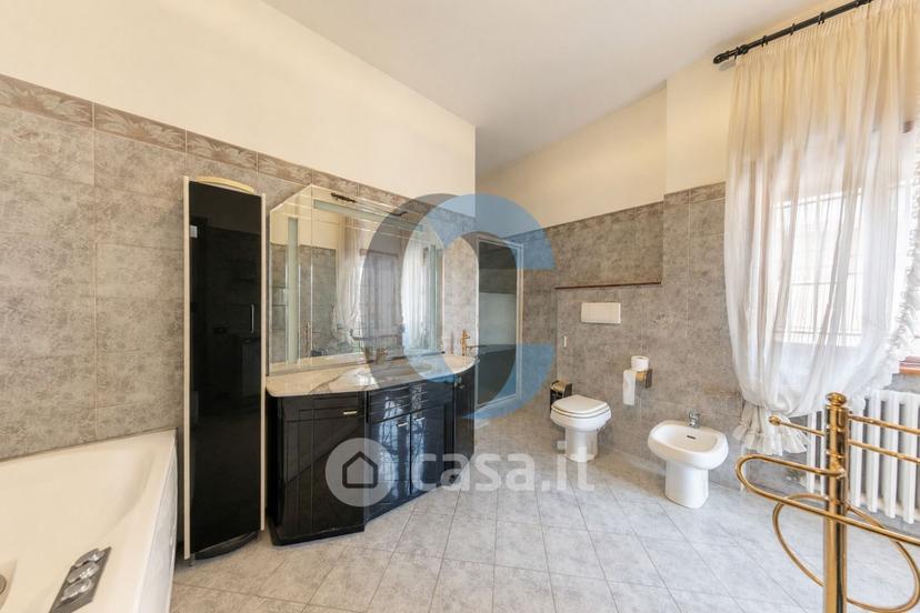 Villa in Via Poggio Fiorito — foto 50 di 72