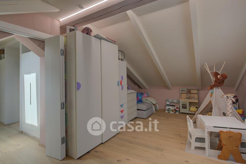 Villa in Via Massimo d'Azeglio 9 — foto 16 di 41