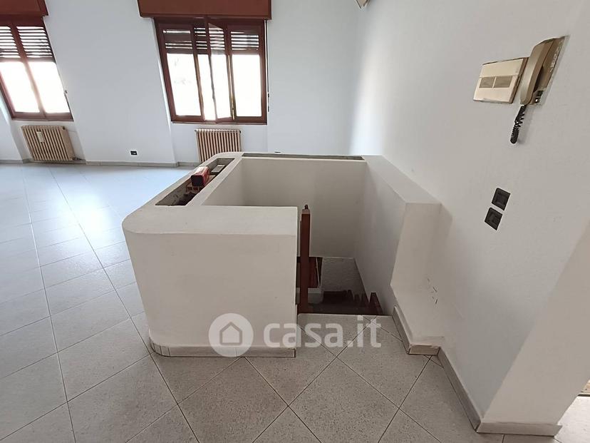 Quadrilocale in Via Cesare Battisti 18 — foto 28 di 37