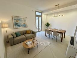 Trilocale in Via Giuseppe Parini 10