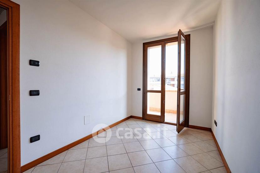 Trilocale in Via del Paradiso — foto 23 di 23
