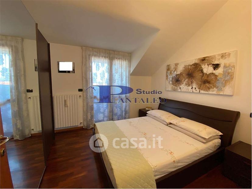 Trilocale in Via Cassolnovo