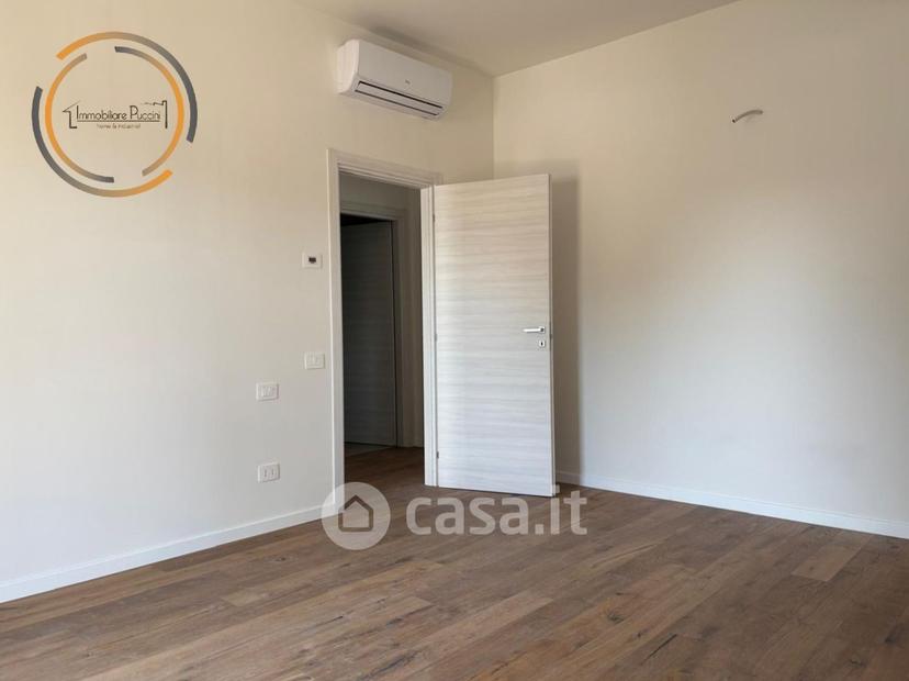 Quadrilocale in Via Giacomo Puccini 216 — foto 2 di 22