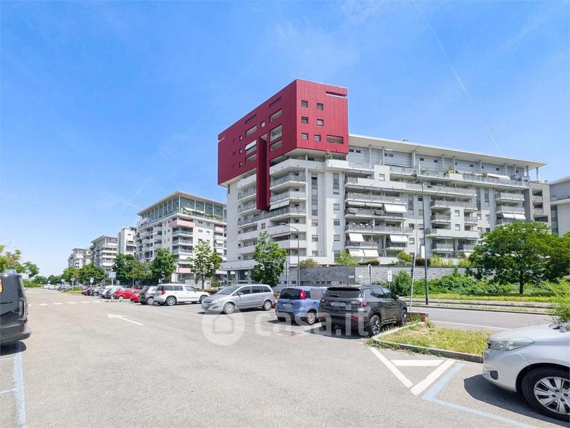 Trilocale in Via Giacomo Manzú 2 — foto 6 di 32