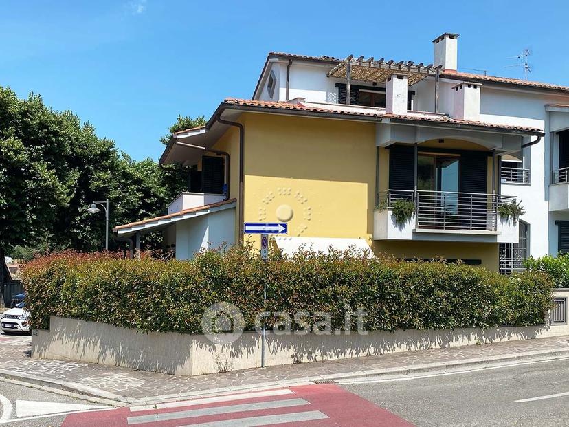 Appartamento in Via Giacomo Matteotti 2 — foto 12 di 22