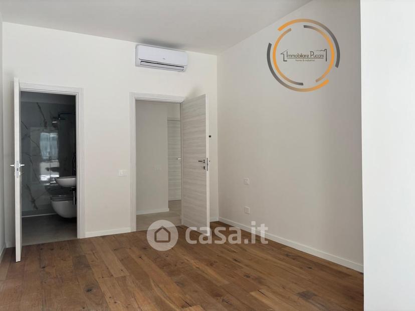 Appartamento in Via Giacomo Puccini 216 — foto 14 di 22