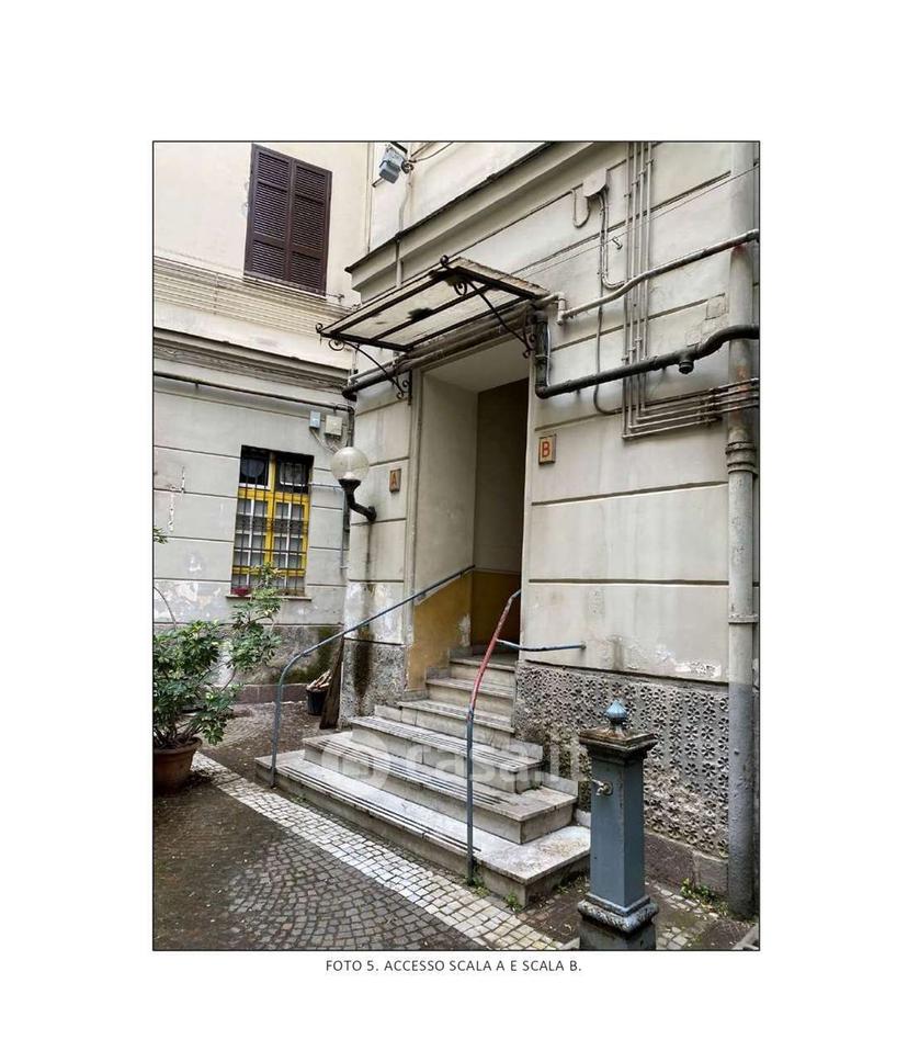 Quadrilocale in Via Benedetto Cairoli 60 — foto 16 di 18